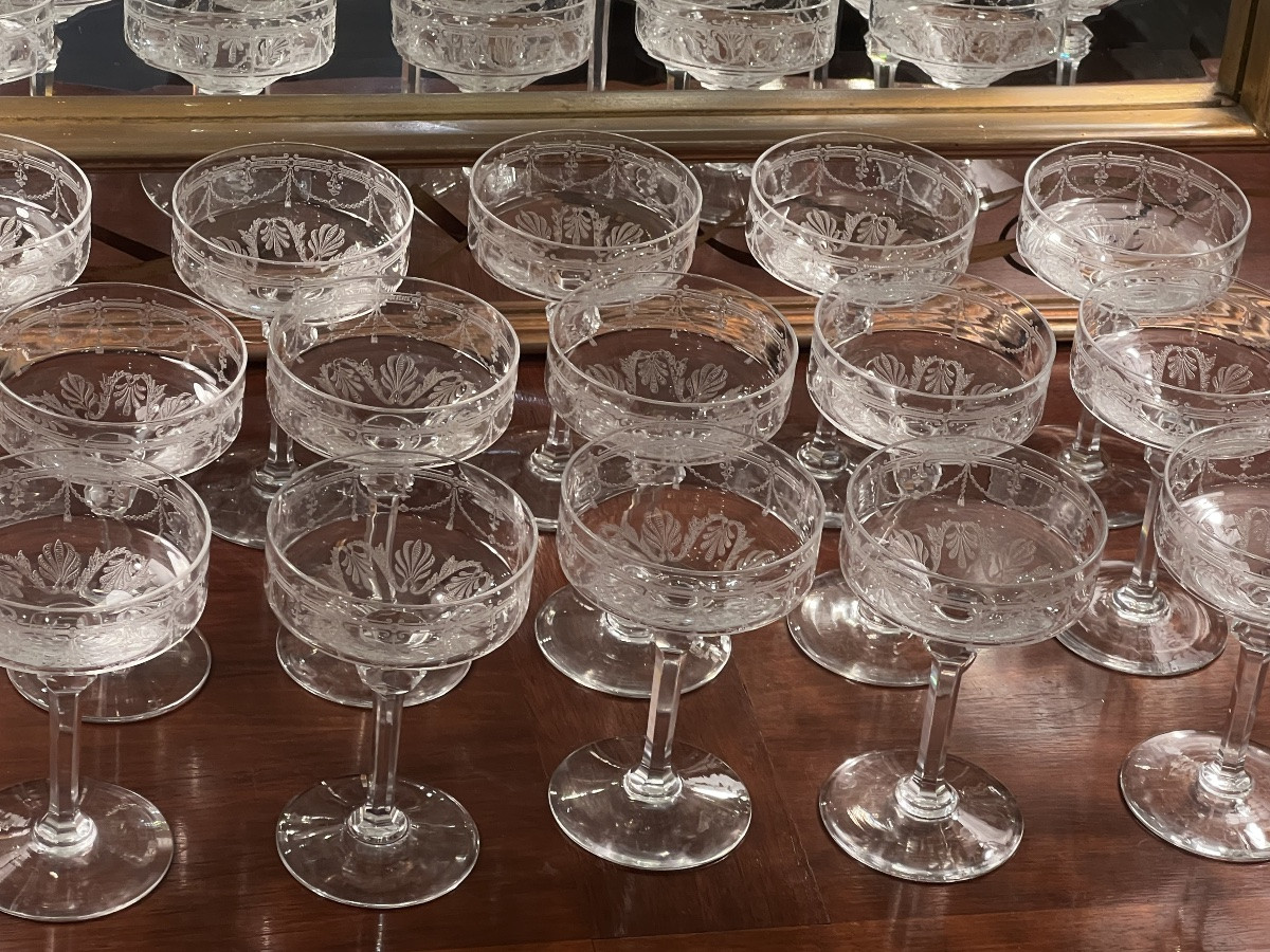 St Louis Modèle Anvers 17 Coupes à Champagne Cristal -photo-1