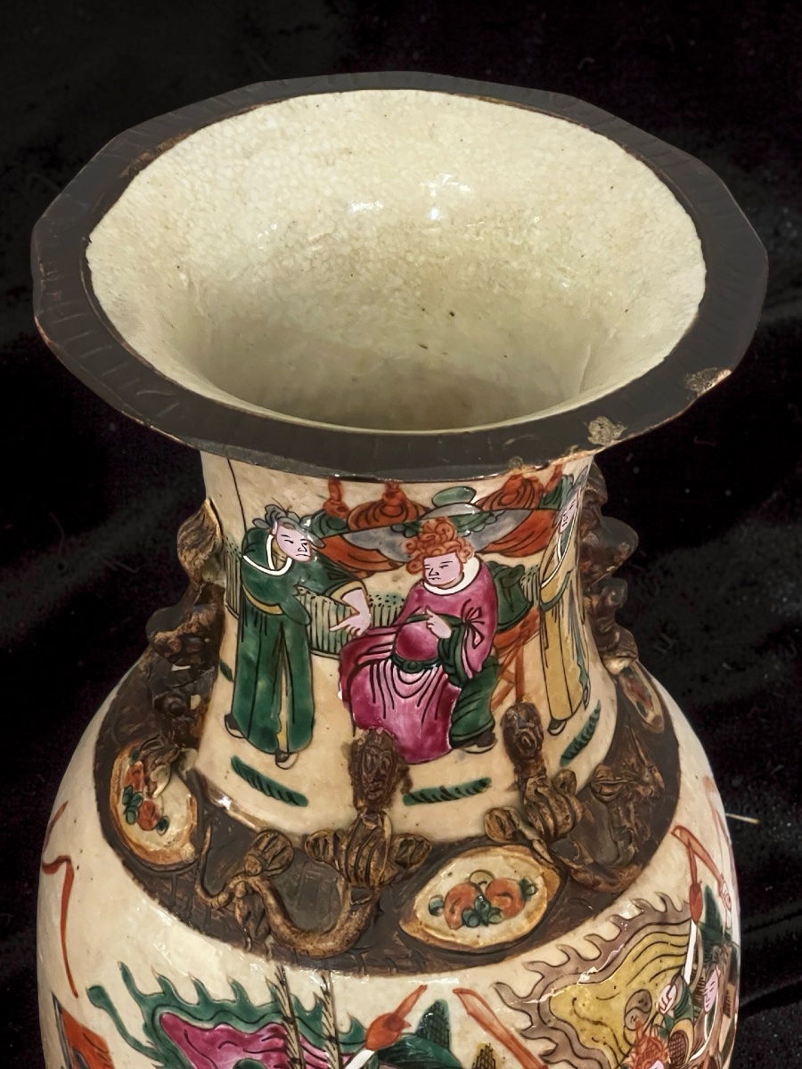 Superb Pair Of 19th-century Nanking Vases-photo-5