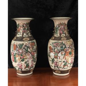 Superb Pair Of 19th-century Nanking Vases