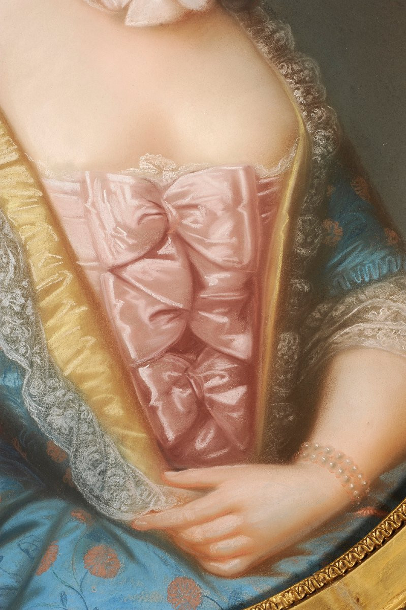 Portrait de jeune femme en tenue d’époque Louis XV - Ecole française XIXe -photo-3