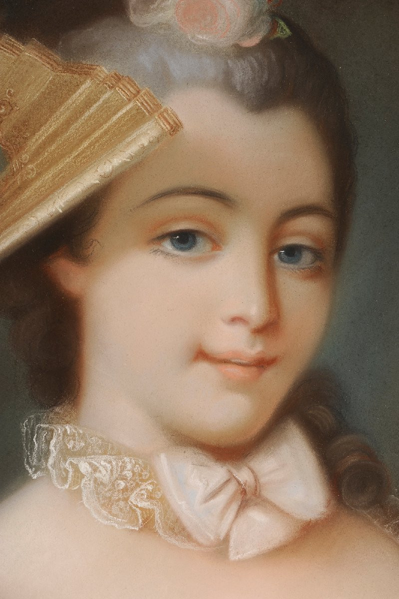 Portrait de jeune femme en tenue d’époque Louis XV - Ecole française XIXe -photo-4