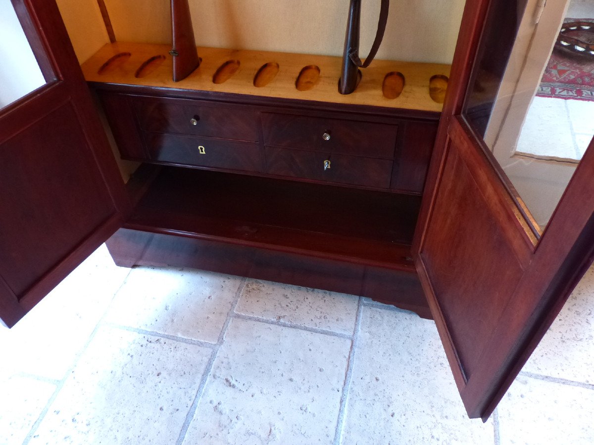 Library- Mahogany Gun Cabinet-photo-3