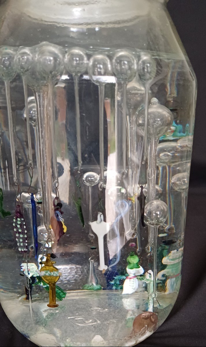 Ludion With 30 Figurines Mid 20th Century -photo-1