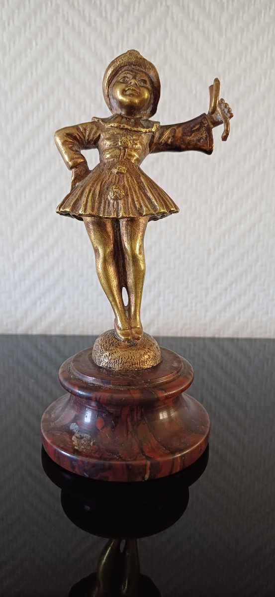 Small Bronze Watch Holder By Geo Maxim-photo-3