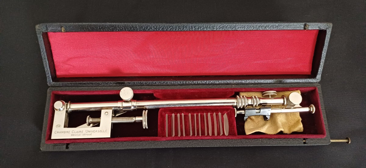 19th Century Universal Light Chamber By Berville (paris)