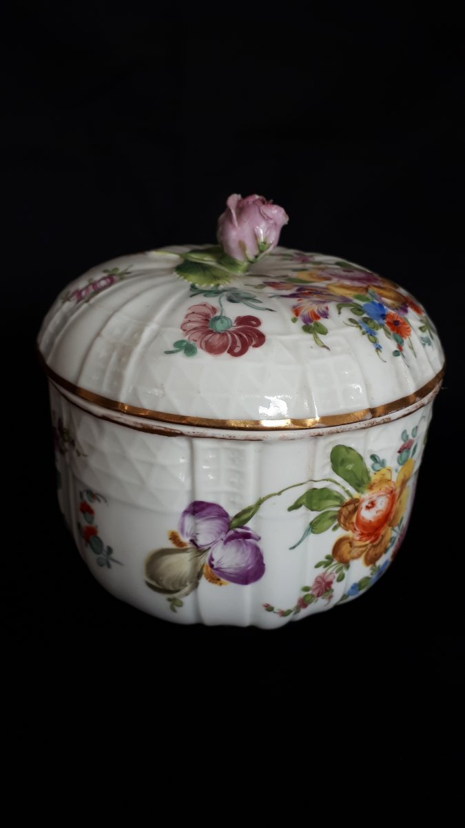 Porcelain Covered Jar With Polychrome Decor Meissen 18 Eme-photo-2