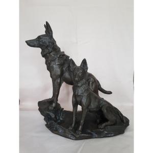 Rare Grand Bronze à représentation d'un couple de Loups époque 19 e 