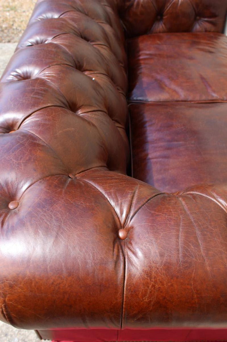 Chesterfield Sofa In Leather.-photo-4