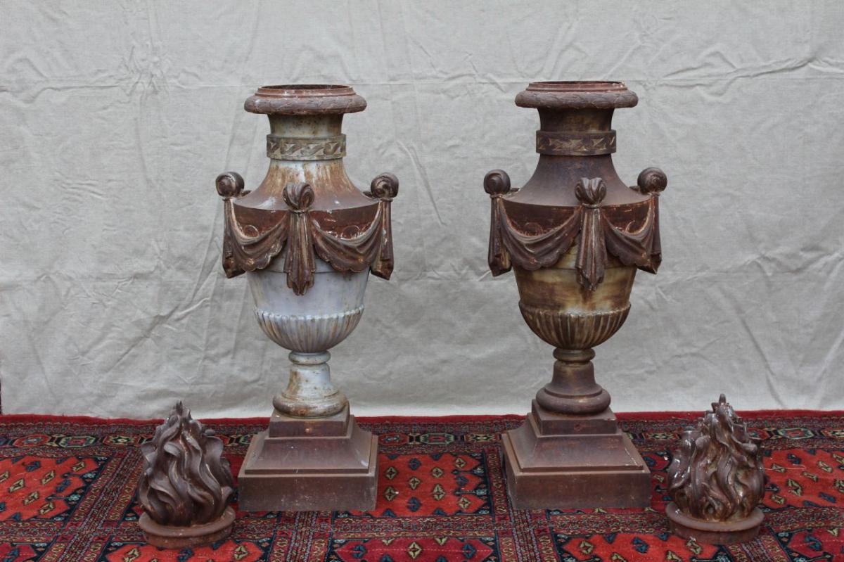 Pair Of Garden Vases Cast Iron, XIX.-photo-2