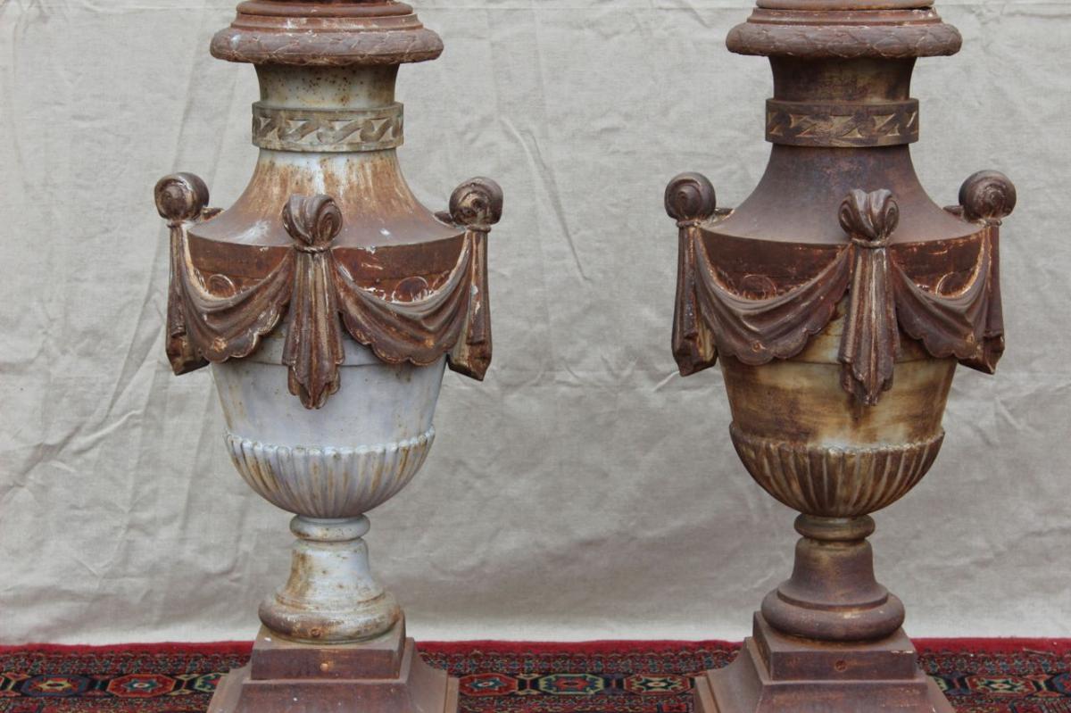 Pair Of Garden Vases Cast Iron, XIX.-photo-3