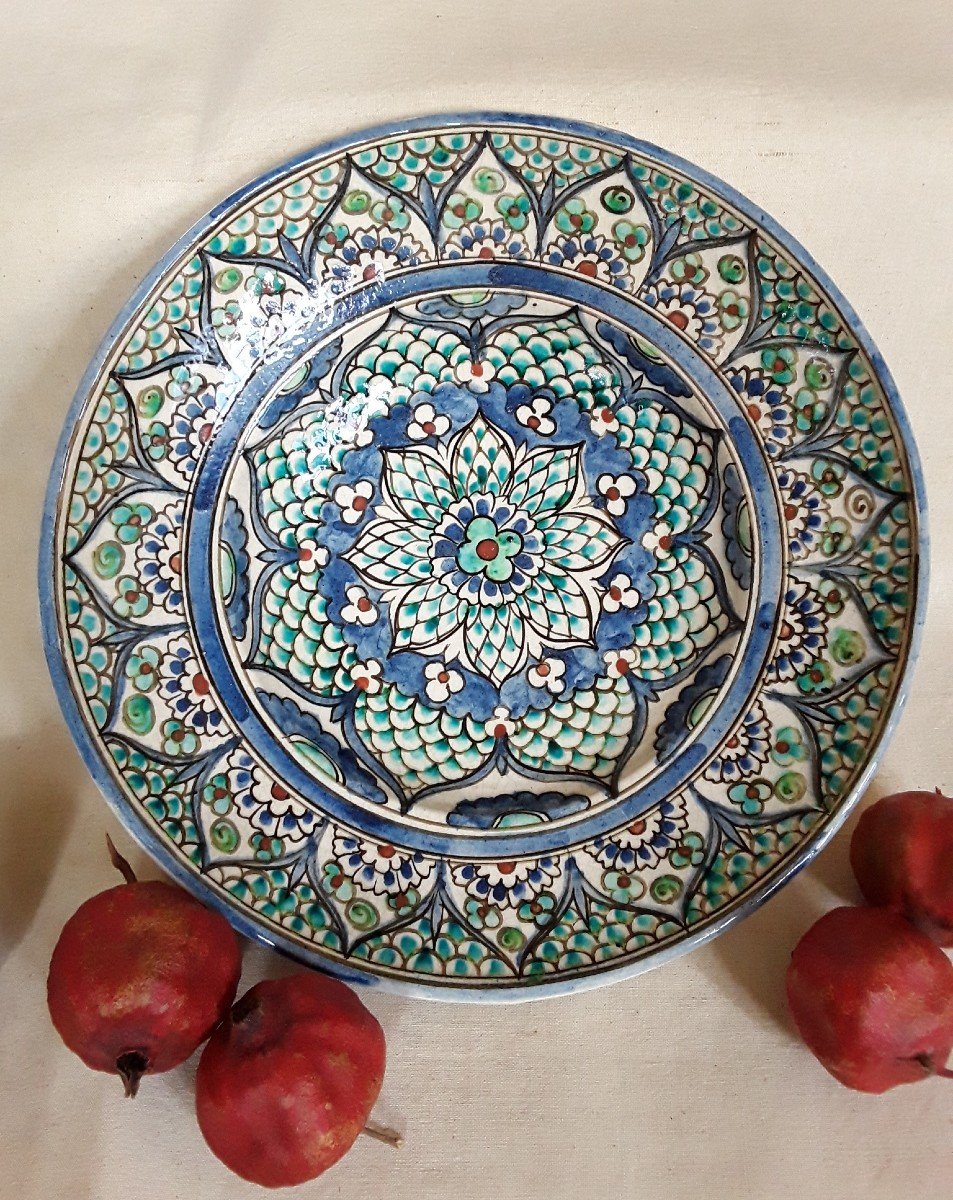 Grand Plat En Céramique Par Lachenal. 