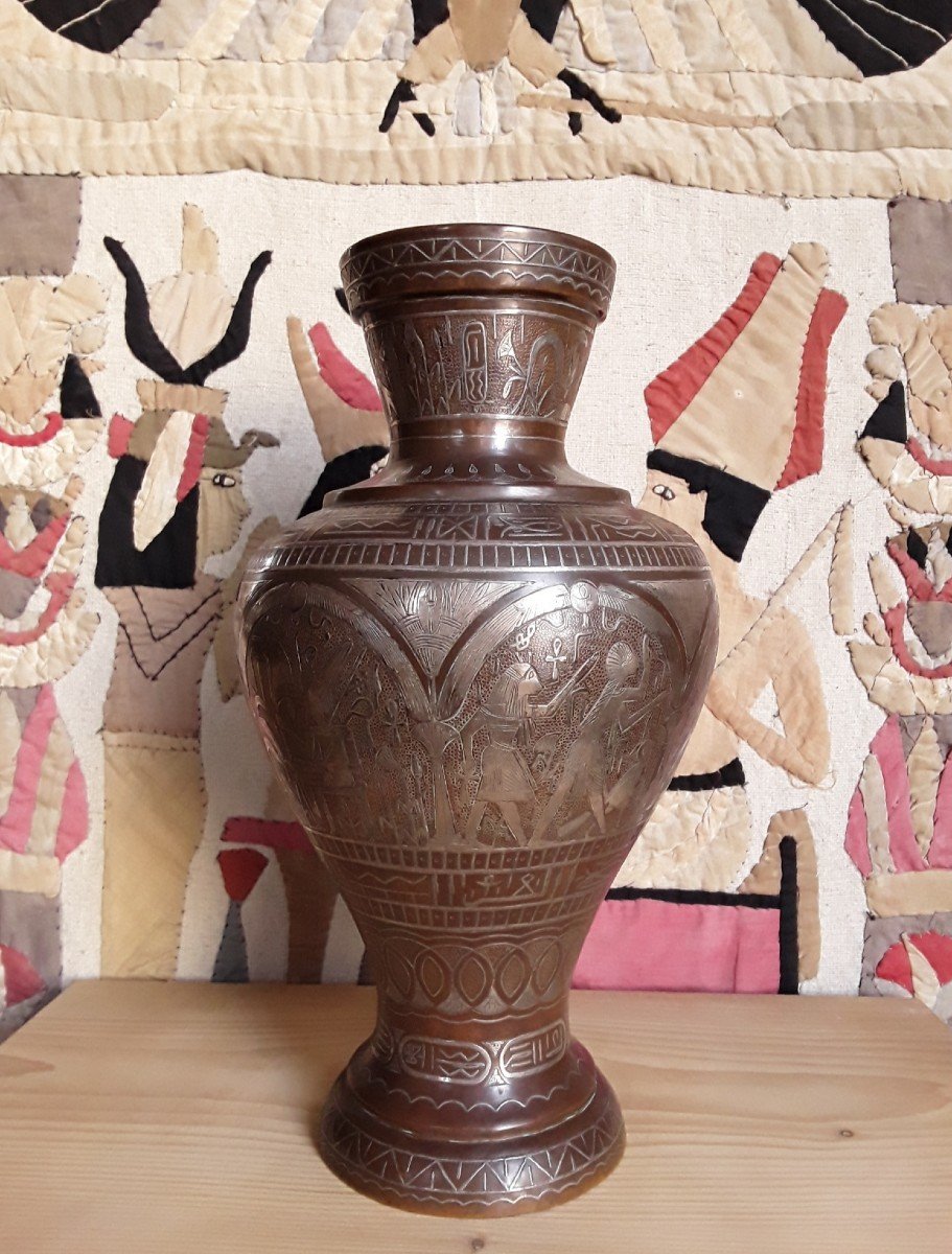 Vase With Pharaonic Decor.-photo-3