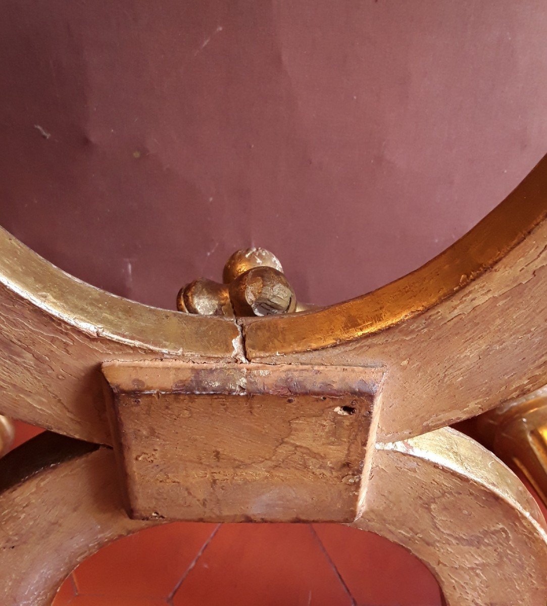 Tabouret En Bois Doré De Style Louis XIV.-photo-7