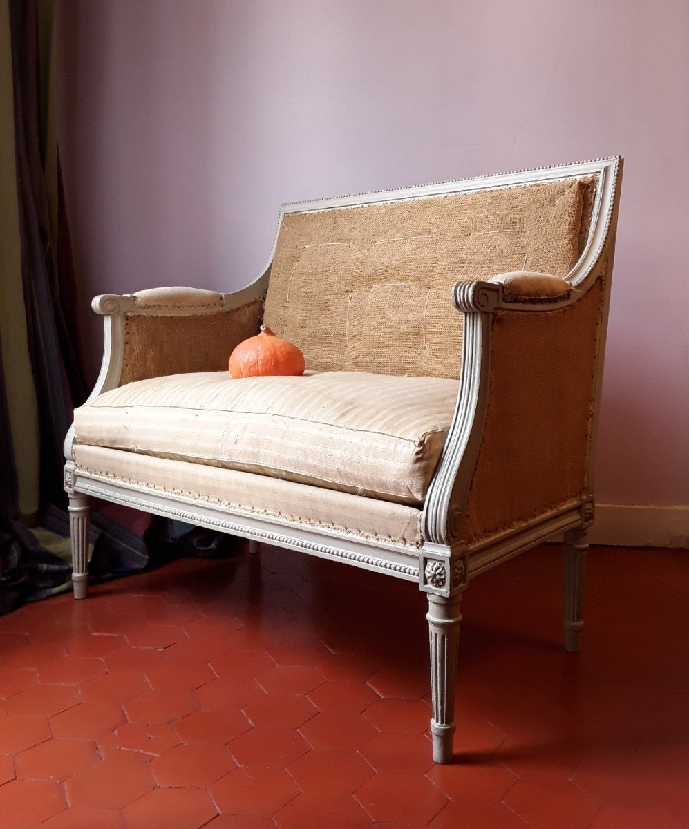 Marquise Louis XVI En Bois Laqué. -photo-2