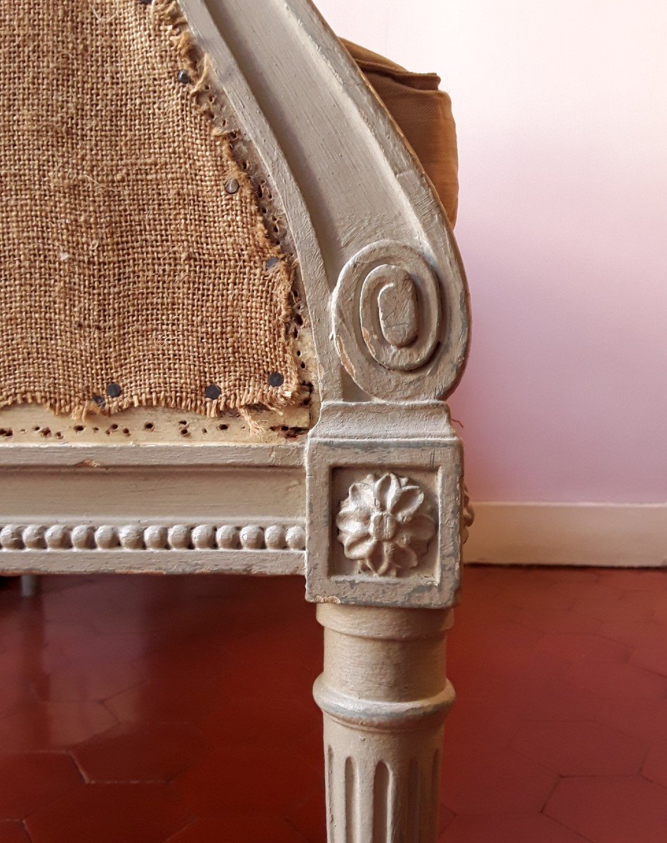 Marquise Louis XVI En Bois Laqué. -photo-1