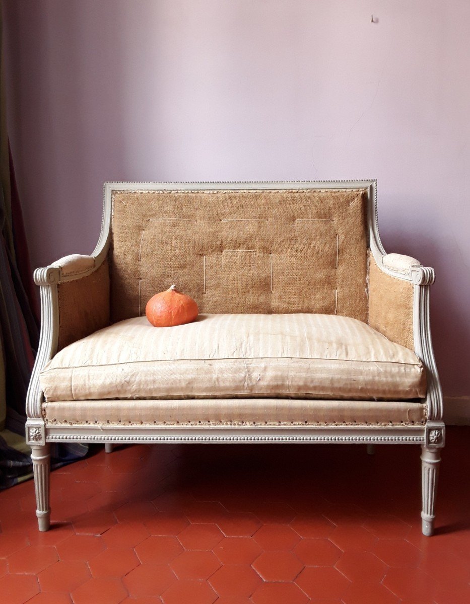 Marquise Louis XVI En Bois Laqué. 