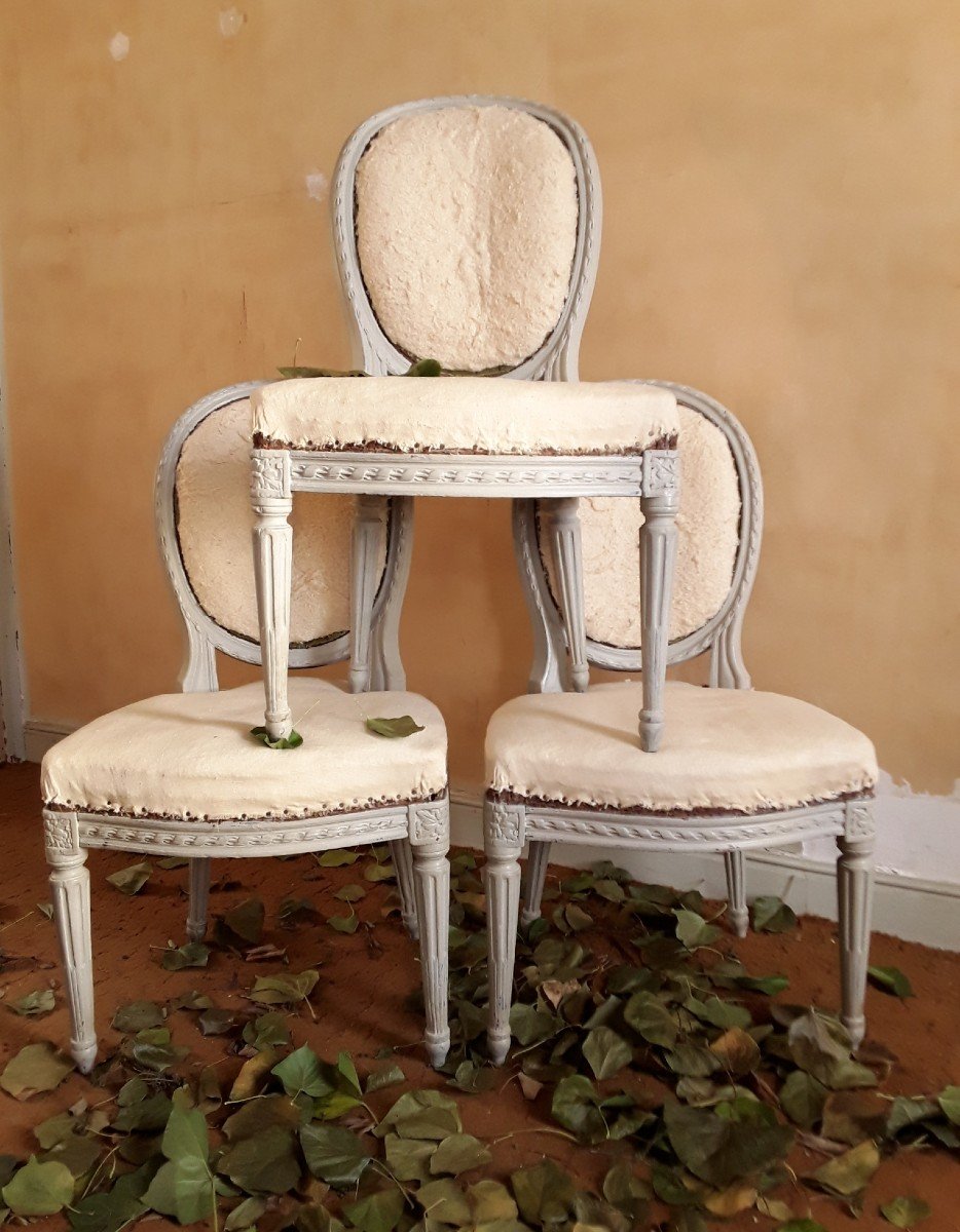 Suite Of Louis XVI Period Chairs.-photo-2