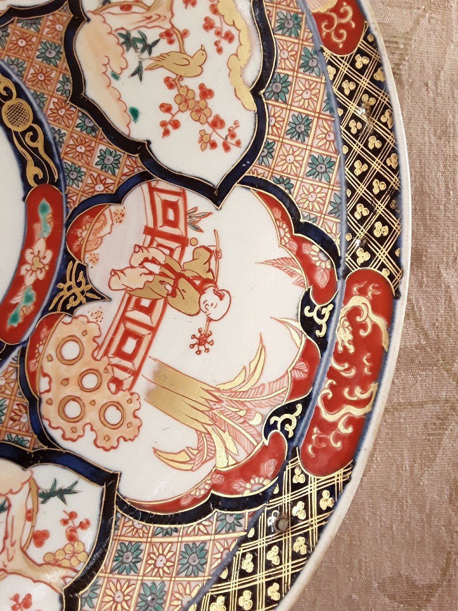 Grand Plat En Porcelaine d'Imari. -photo-3