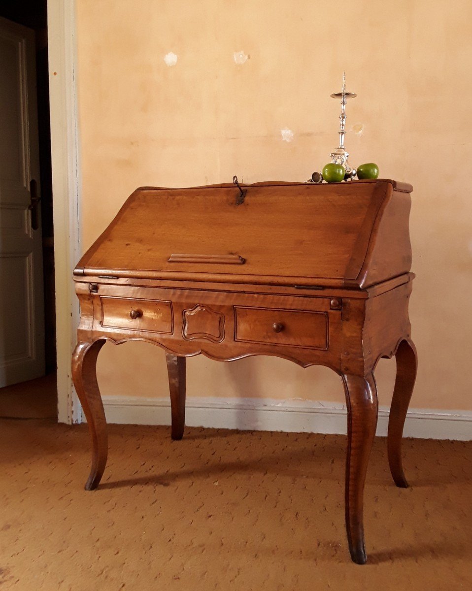 Bureau De Pente  en noyer d'époque Louis XV. -photo-1