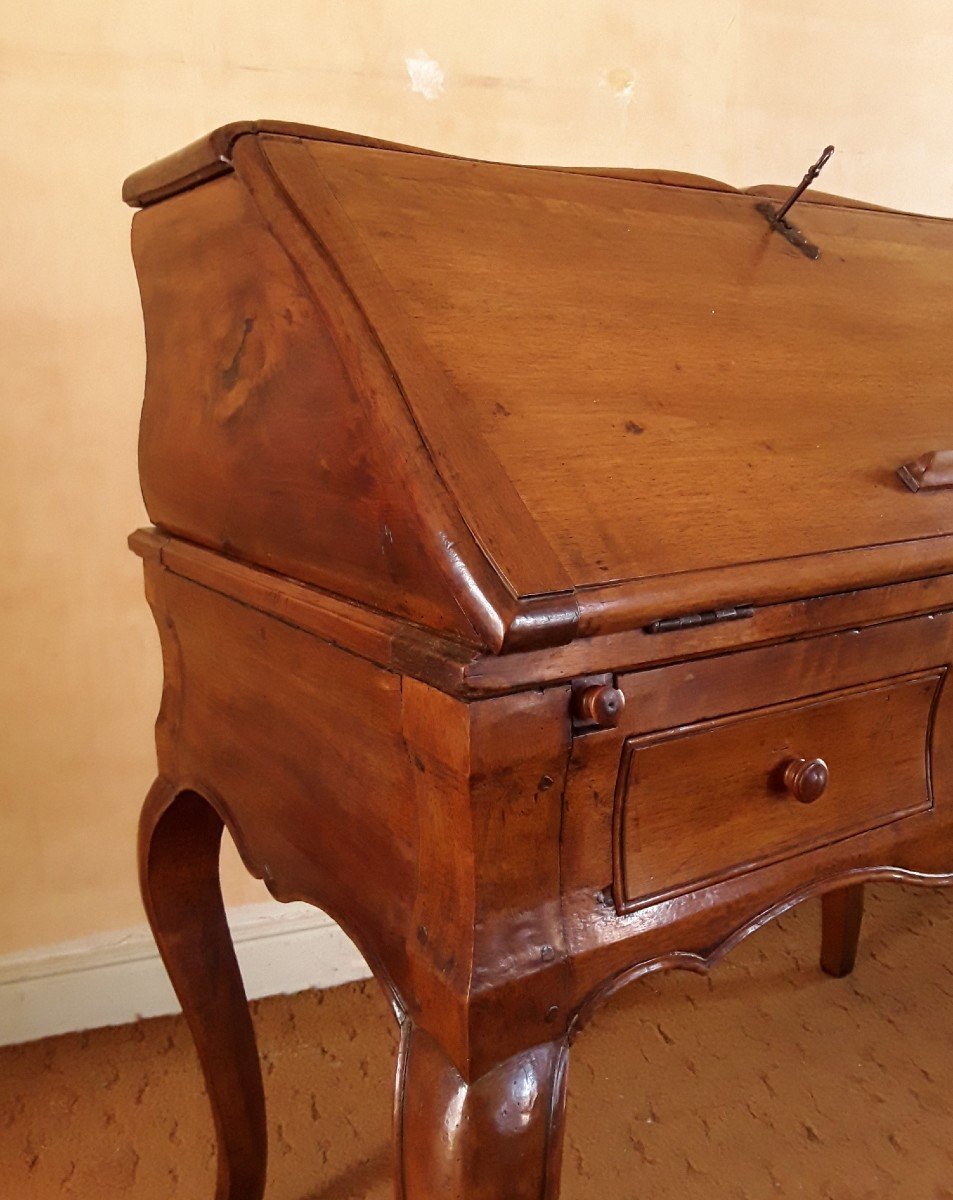 Bureau De Pente  en noyer d'époque Louis XV. -photo-6