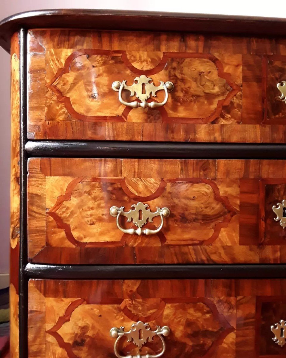 Commode Allemande. époque XVIII ème Siècle. -photo-2