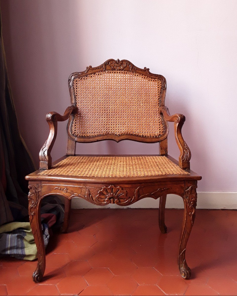 Fauteuil d'époque Régence. 