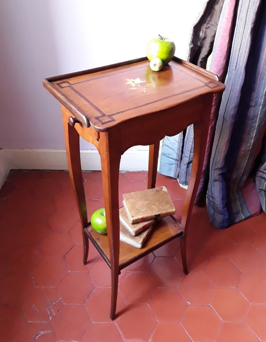 Small Louis XV Period Table.-photo-2