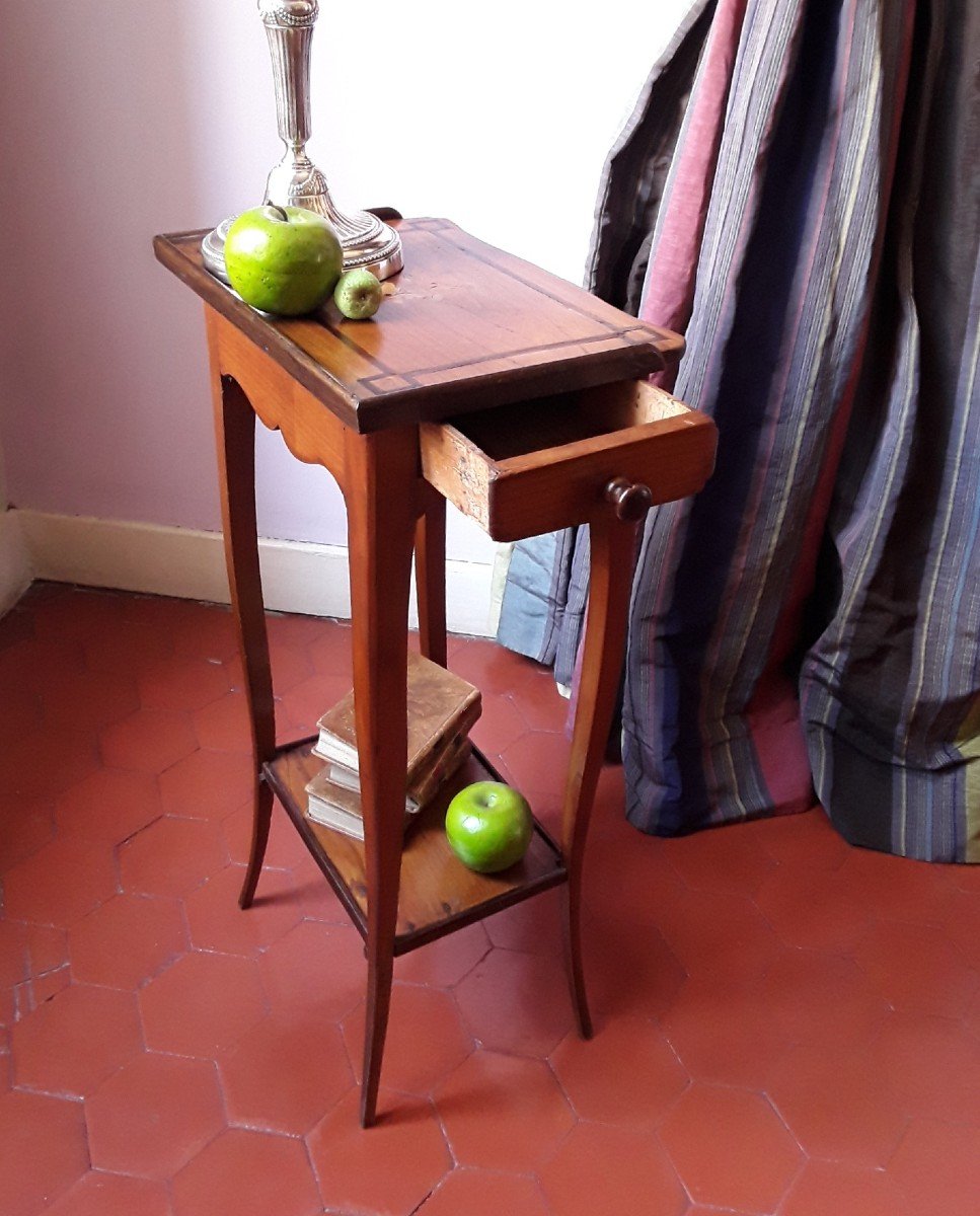Small Louis XV Period Table.-photo-4