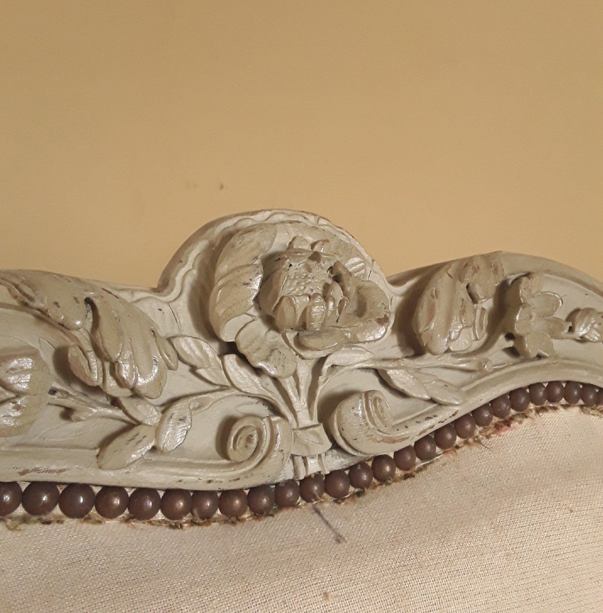Louis XV Period Sofa Attributed To Nogaret. -photo-6