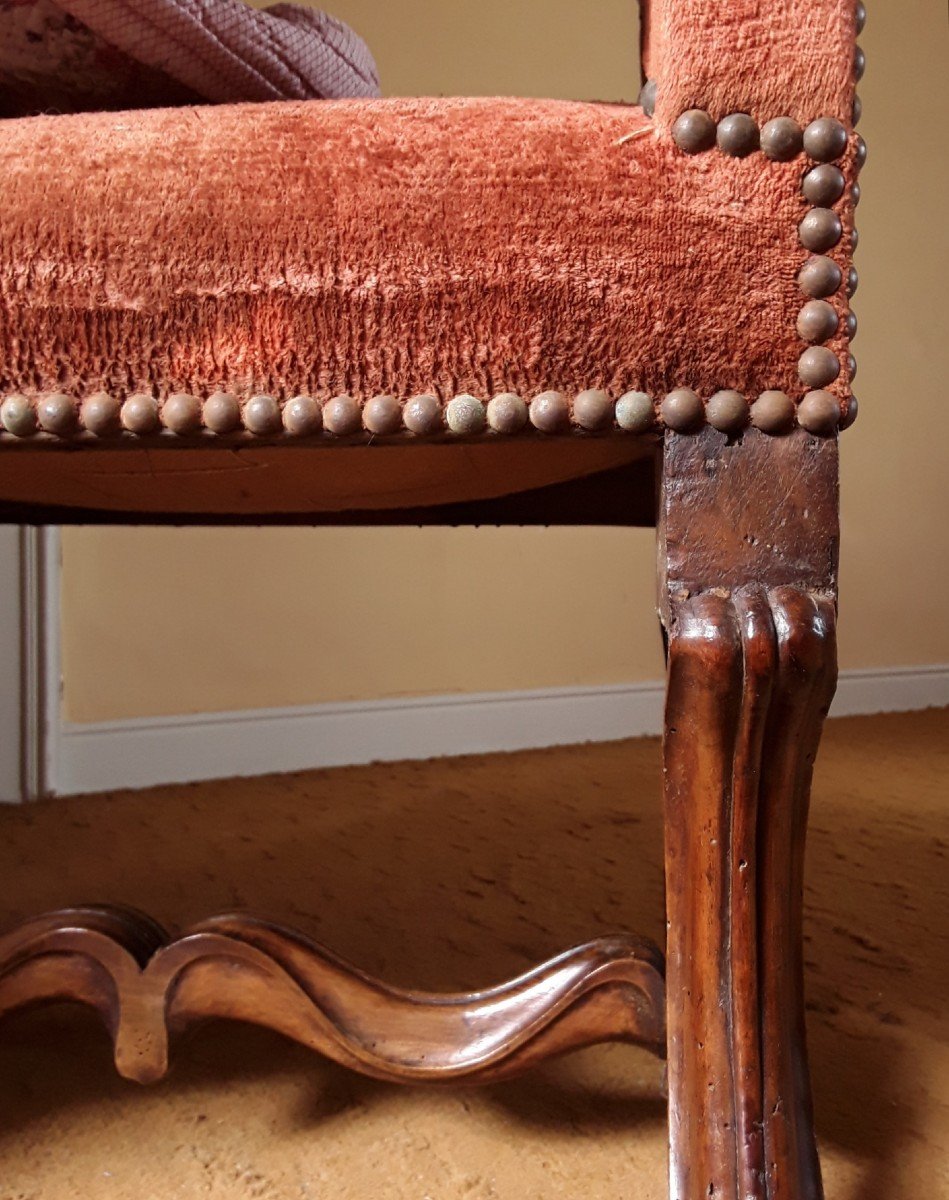 Fauteuil d'époque Louis LXIV En Noyer. -photo-8