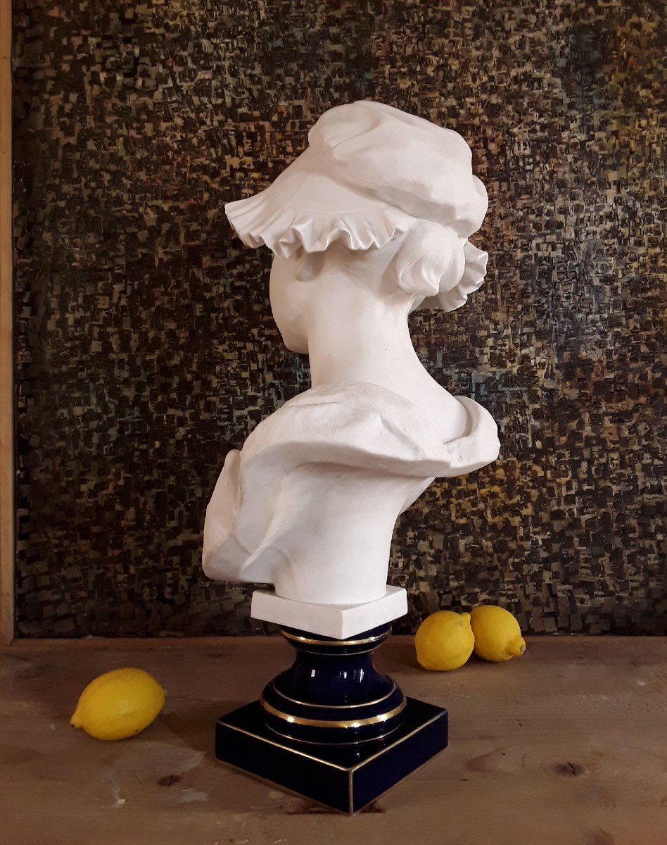 "young Girl With A Bonnet". Large Sculpture By E. Troili. -photo-7