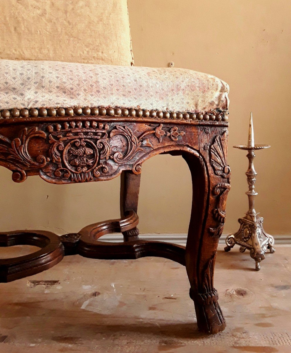 Louis XIV Period Coat Of Arms Chair. 