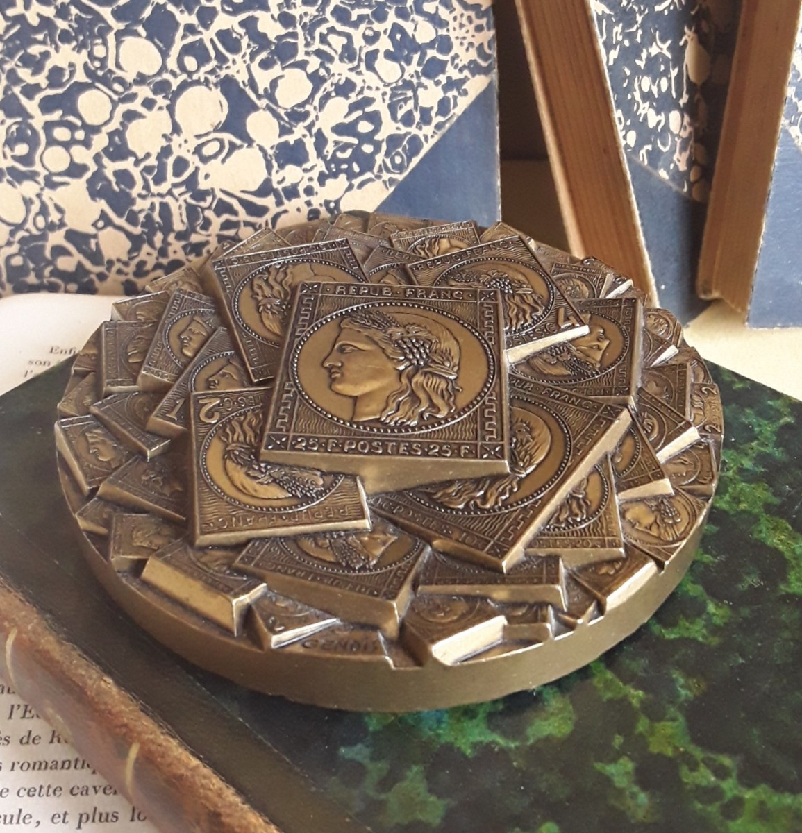 Stamp Medal. 1999 Calendar.