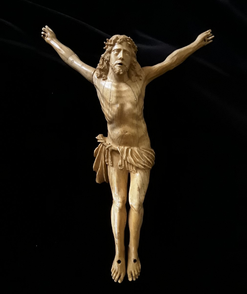 Large Living Christ From The 17th Century. -photo-2