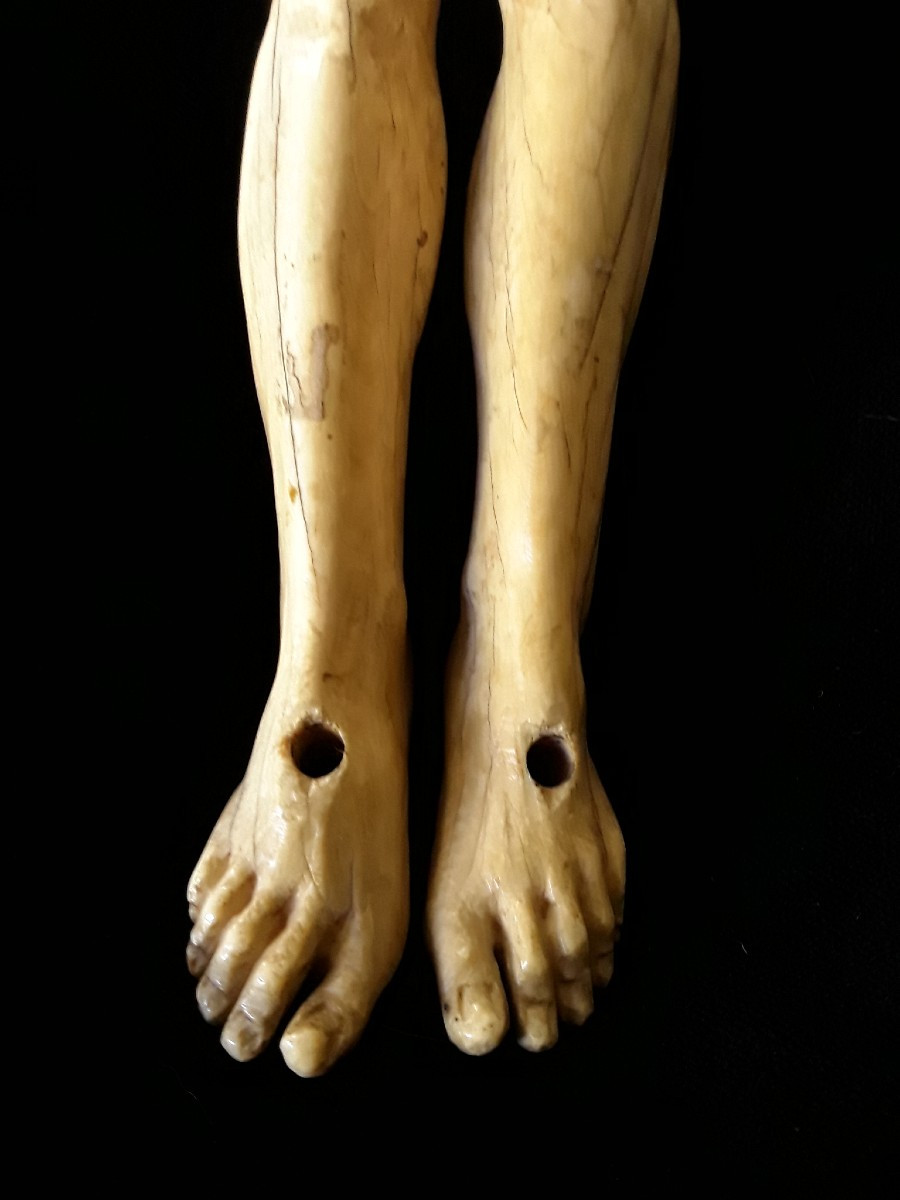 Large Living Christ From The 17th Century. -photo-4
