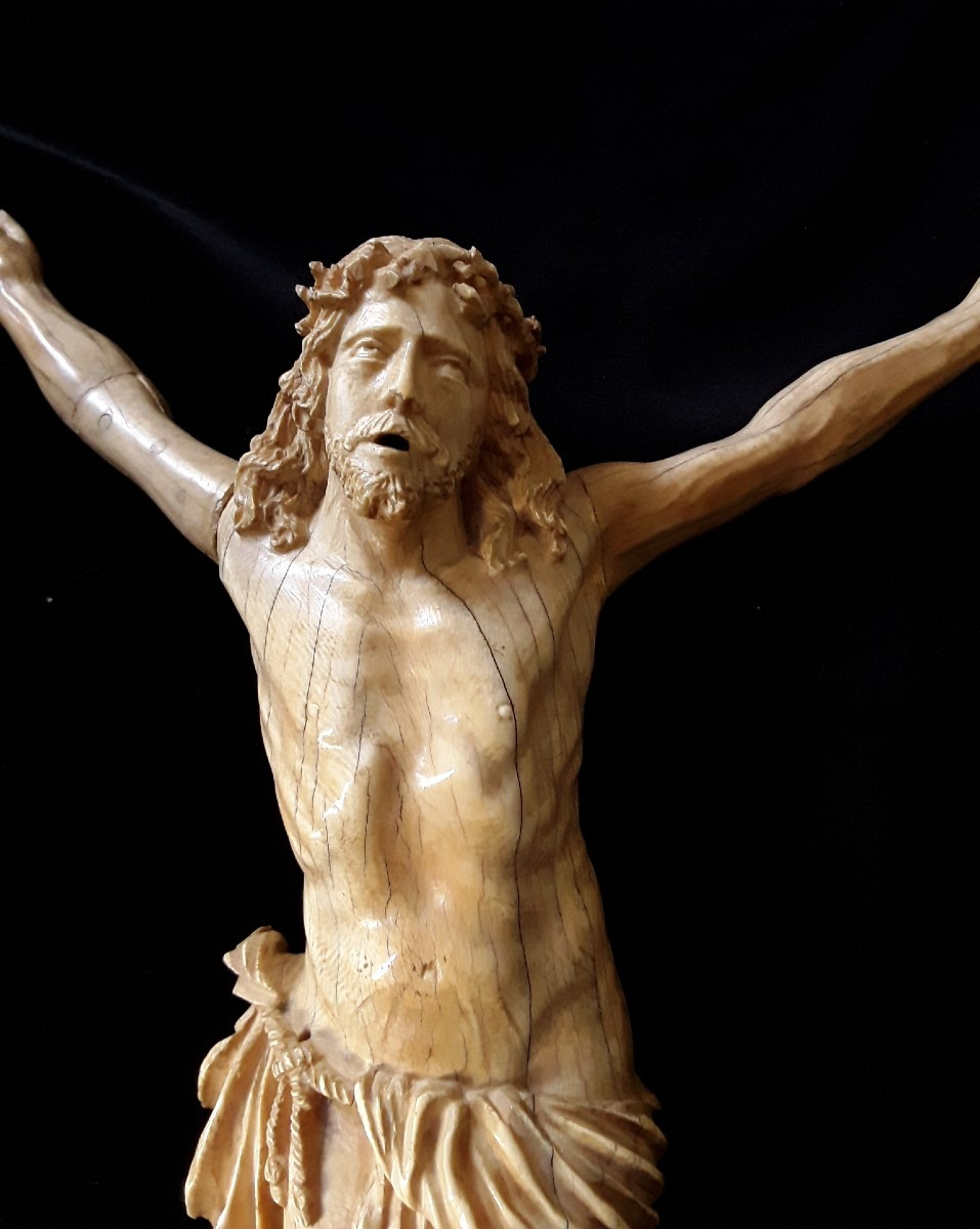 Large Living Christ From The 17th Century. -photo-8