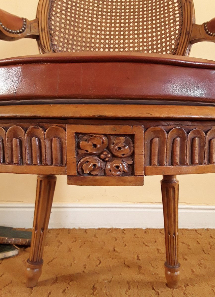 Office Chair. Louis XVI Period. -photo-1