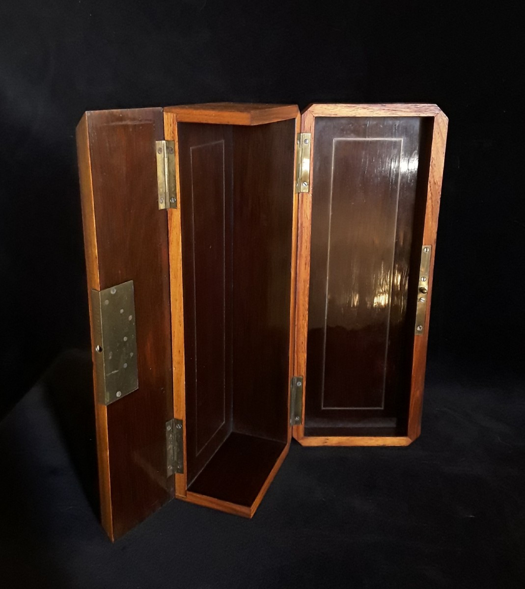 Boîte en marqueterie signée TAHAN PARIS.-photo-2