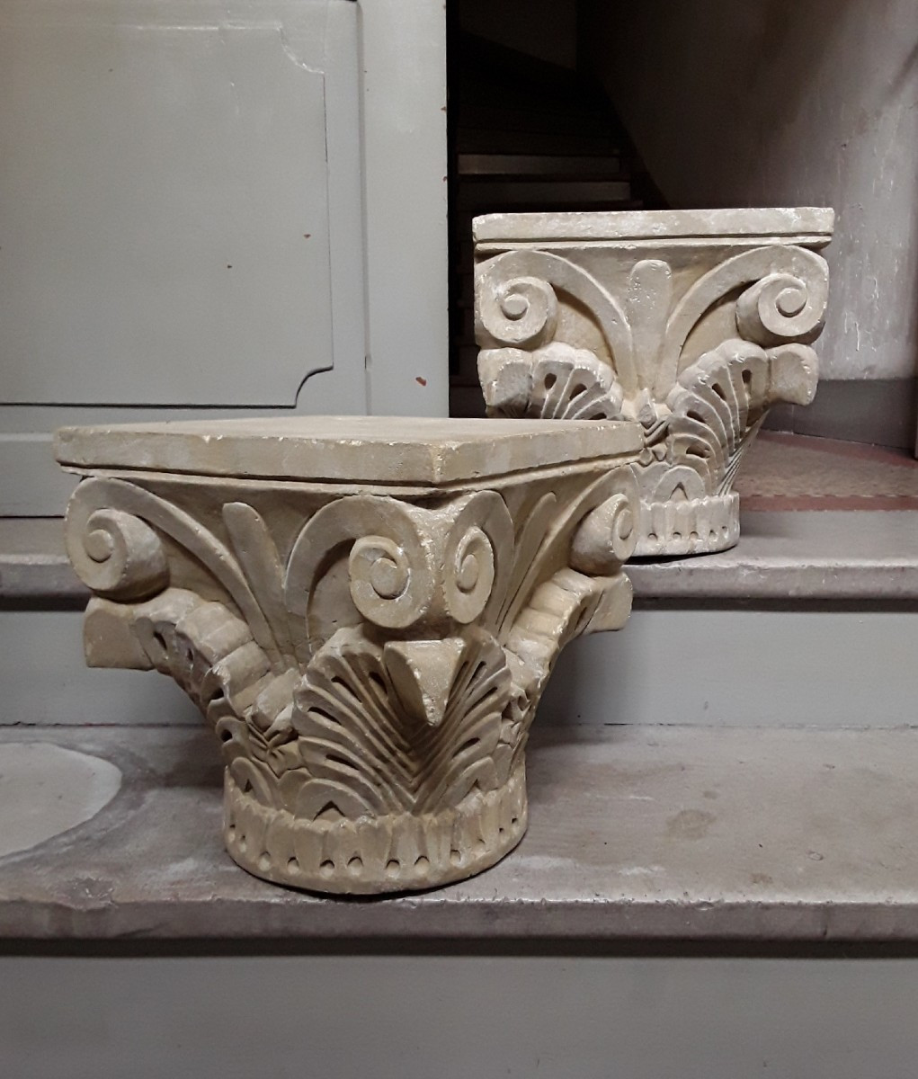 Paire de chapiteaux en pierre sculptée.  Époque XIX ème.-photo-6