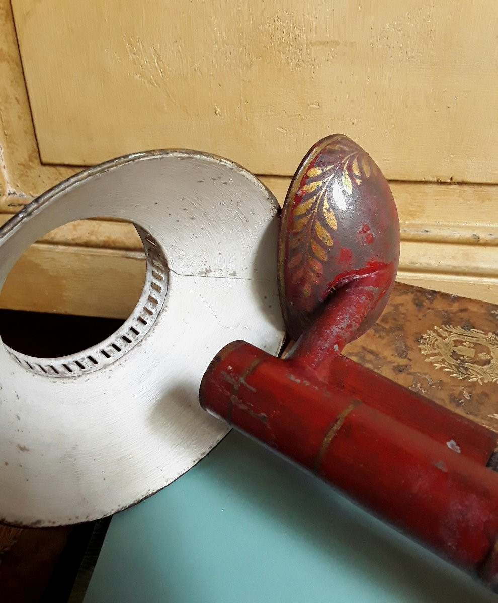 Oil Lamp. Painted Sheet Metal From The Directoire Period. -photo-2
