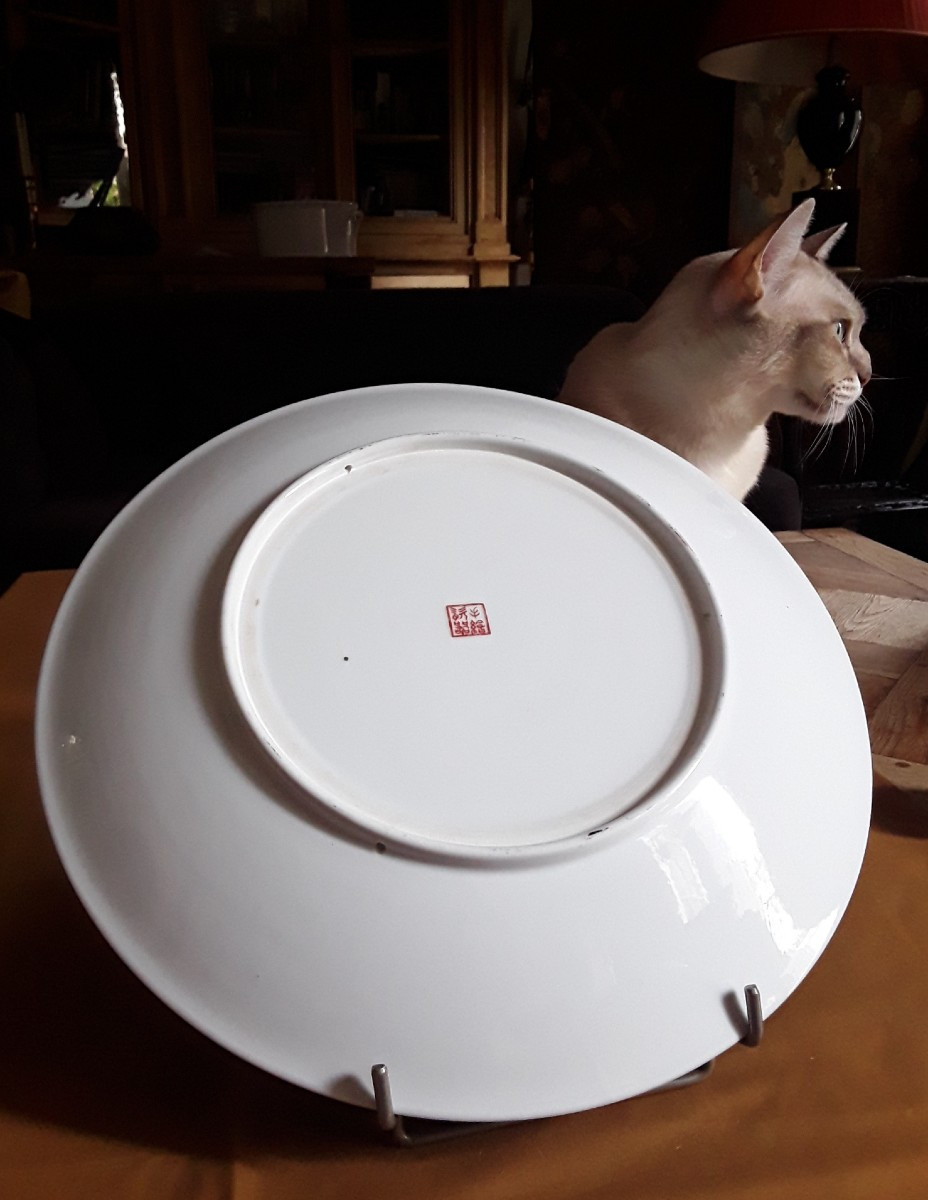 Large Porcelain Dish From Japan. -photo-4