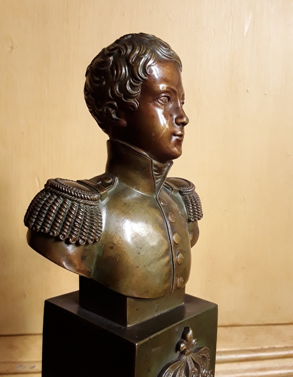 Buste en bronze du Duc de Bordeaux. (HENRI V).-photo-2