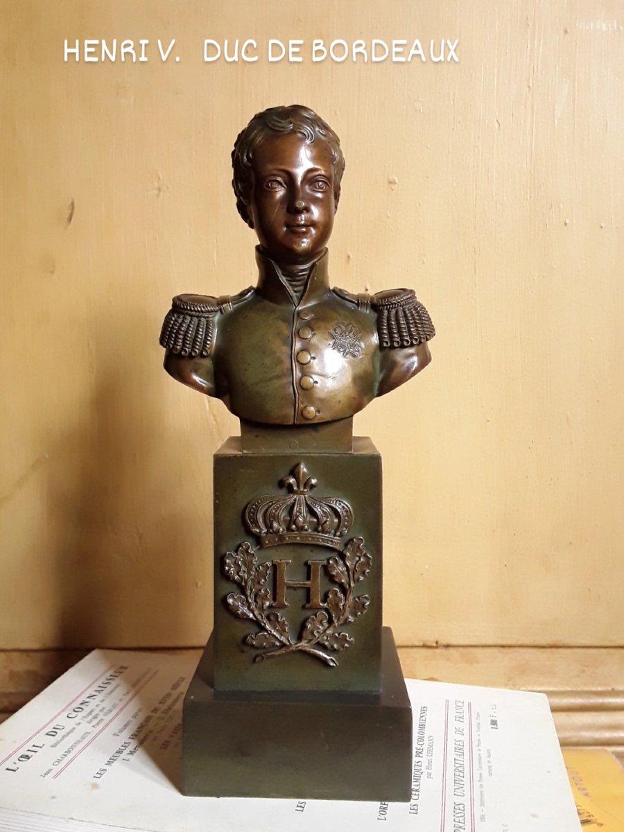 Buste en bronze du Duc de Bordeaux. (HENRI V).-photo-1