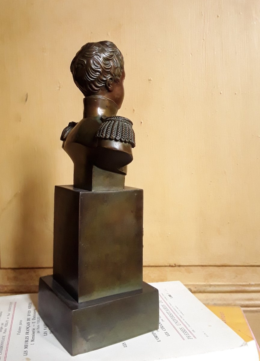 Buste en bronze du Duc de Bordeaux. (HENRI V).-photo-3