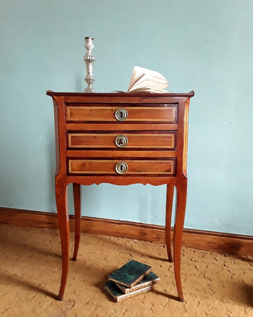 Table de salon d'époque Louis XV. 