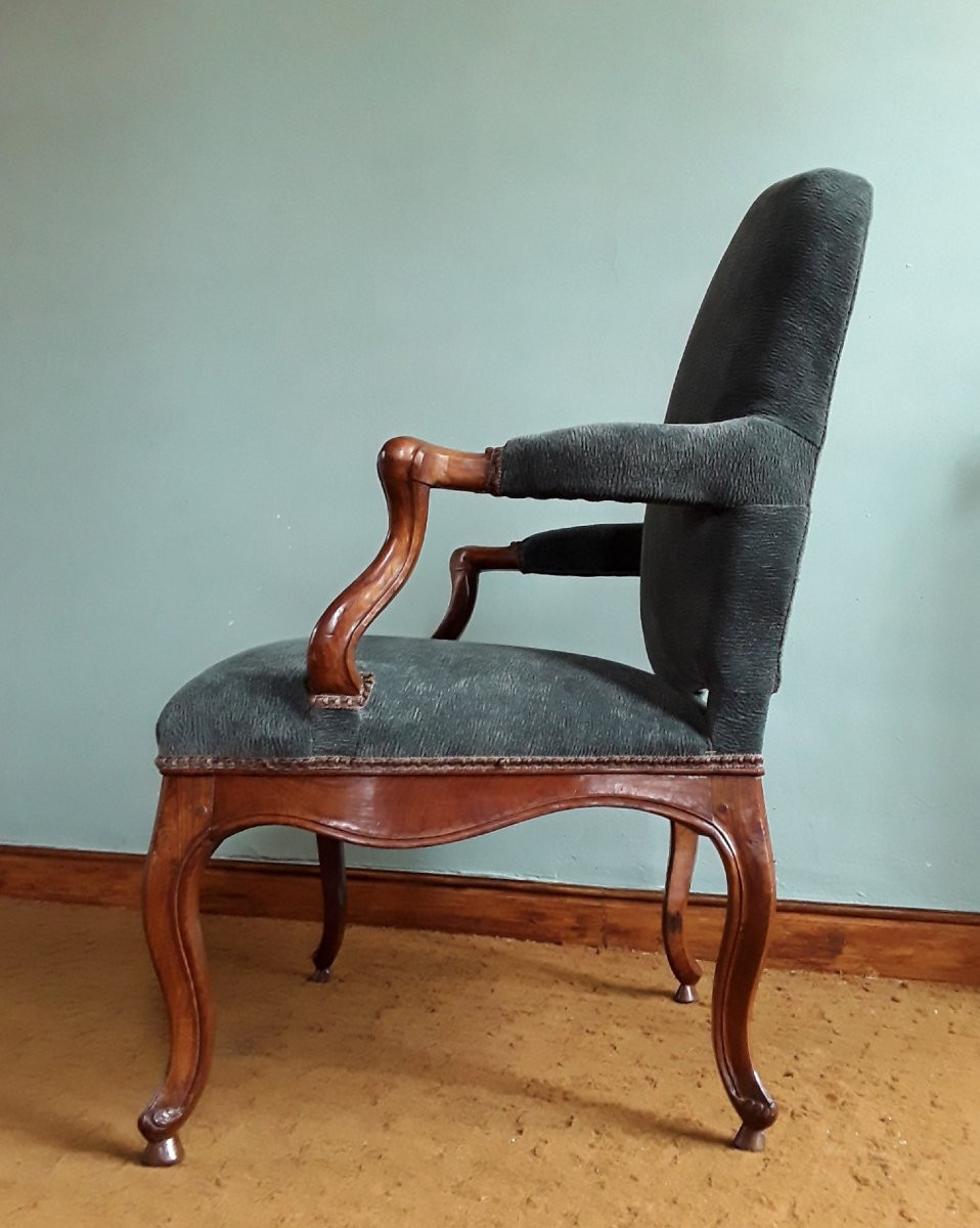 Important Fauteuil en acajou d'époque Régence. -photo-3