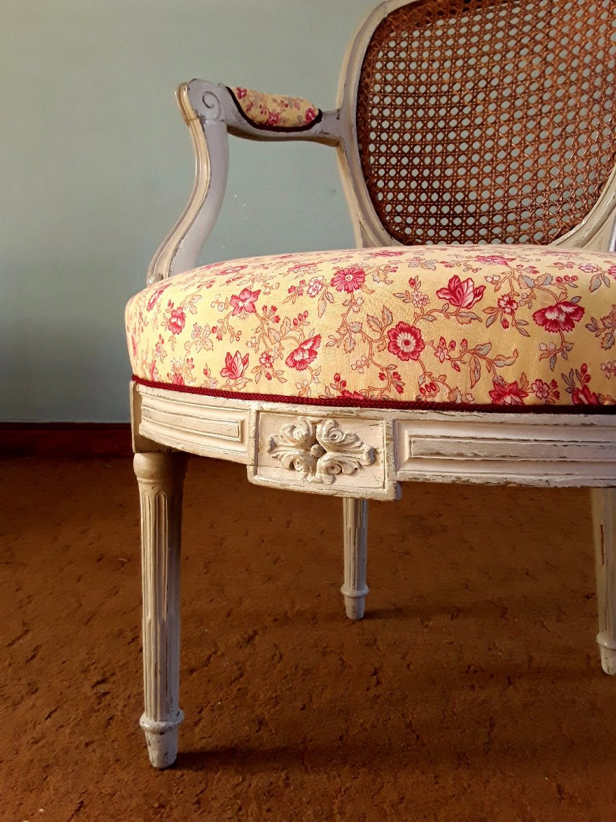 Transitional Armchair From The 18th Century. -photo-3