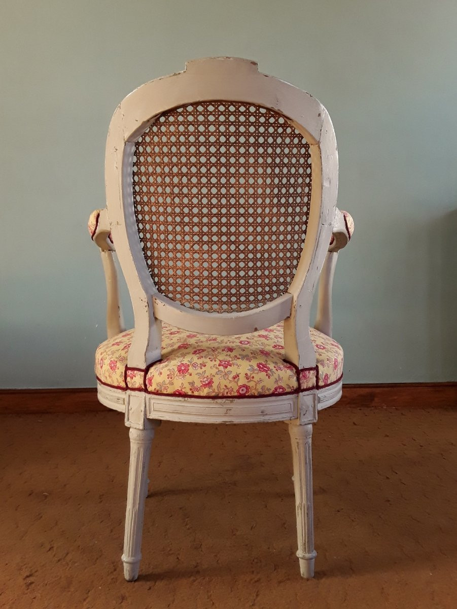 Transitional Armchair From The 18th Century. -photo-1