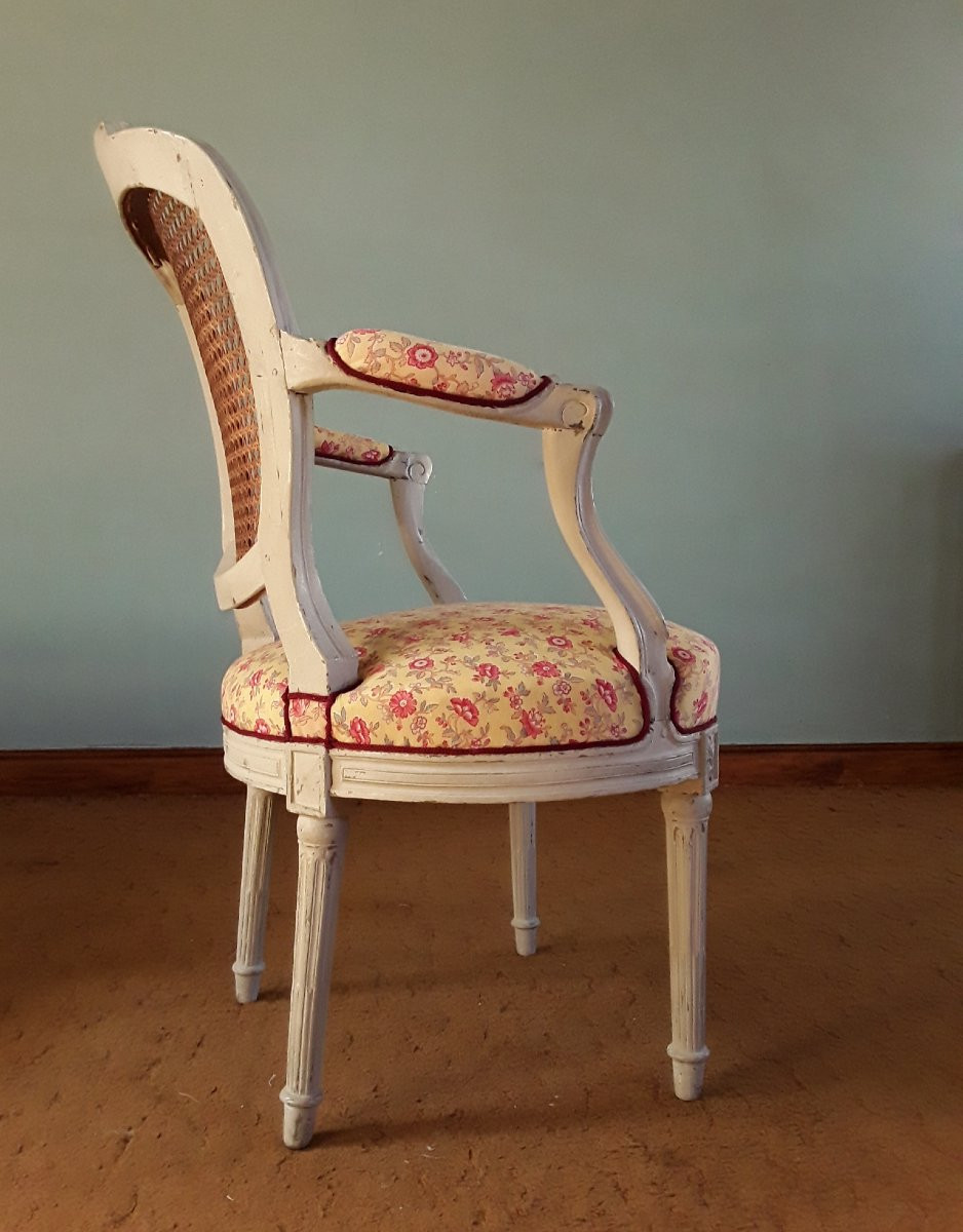 Transitional Armchair From The 18th Century. -photo-3