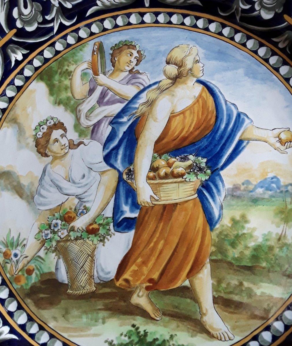 Plat en céramique XIX ème. Style Renaissance.-photo-2